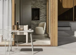 Bistrotisch -YUA- Farbe Silk Gray 80 x 80 cm