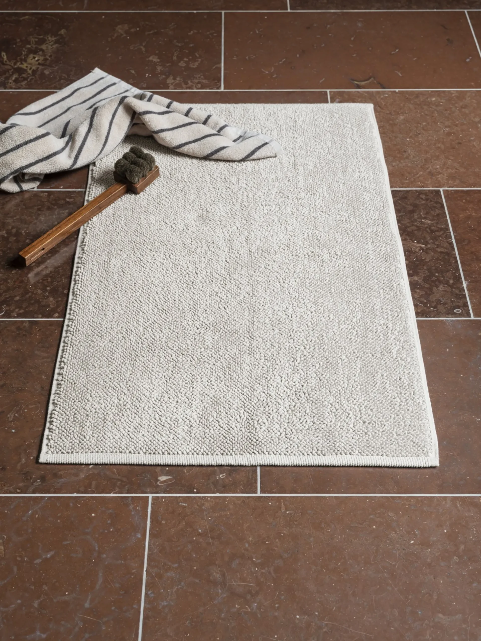 Handtuch -ARTO- Farbe Moonbeam/Magnet Size 50 x 100 cm