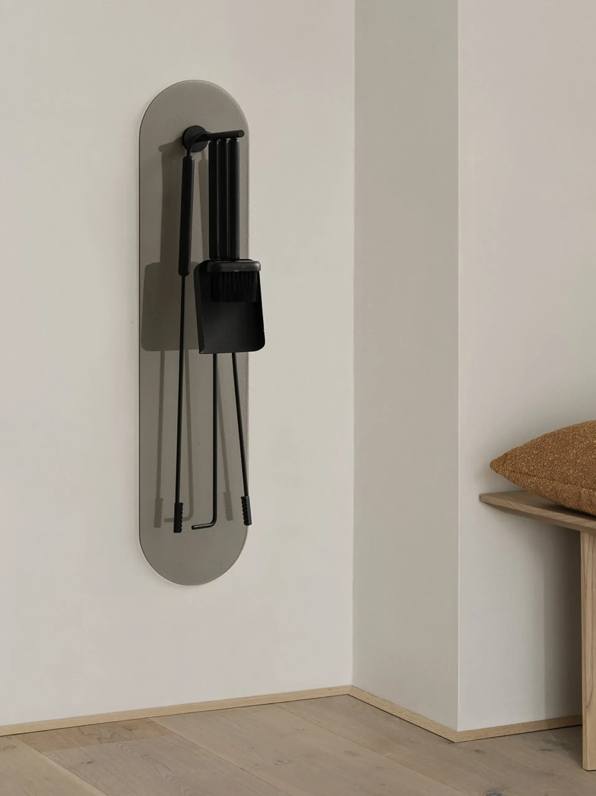 Kaminbesteck 5-tlg. Wandmontiert -ASHI- Farbe Black