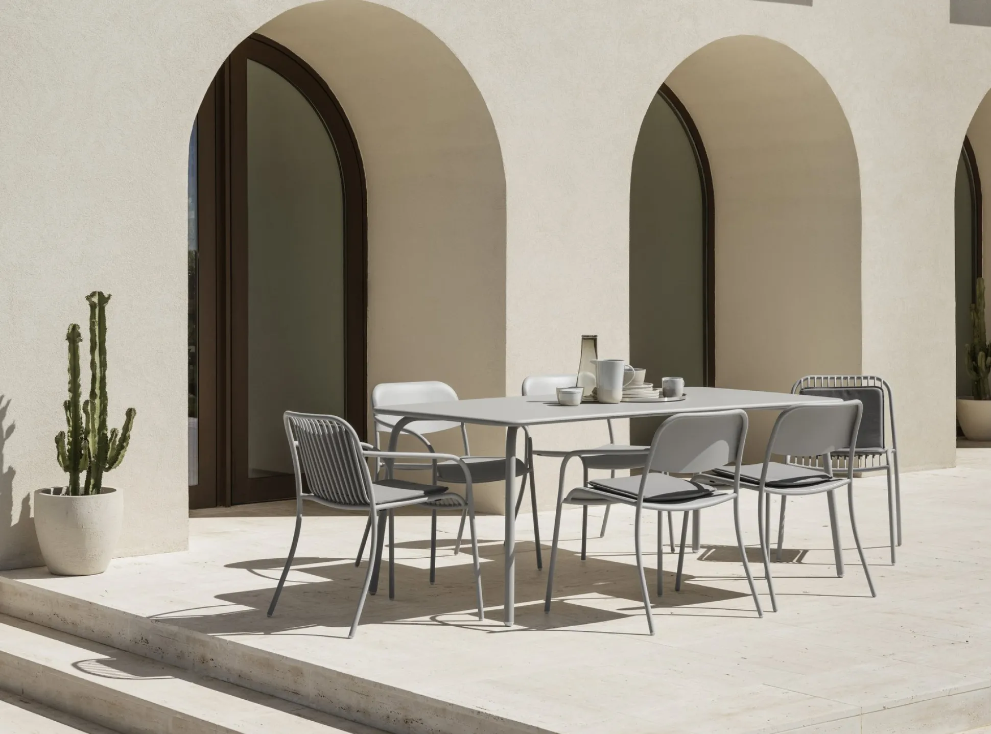 Stuhl -YUA- Farbe Silk Gray
