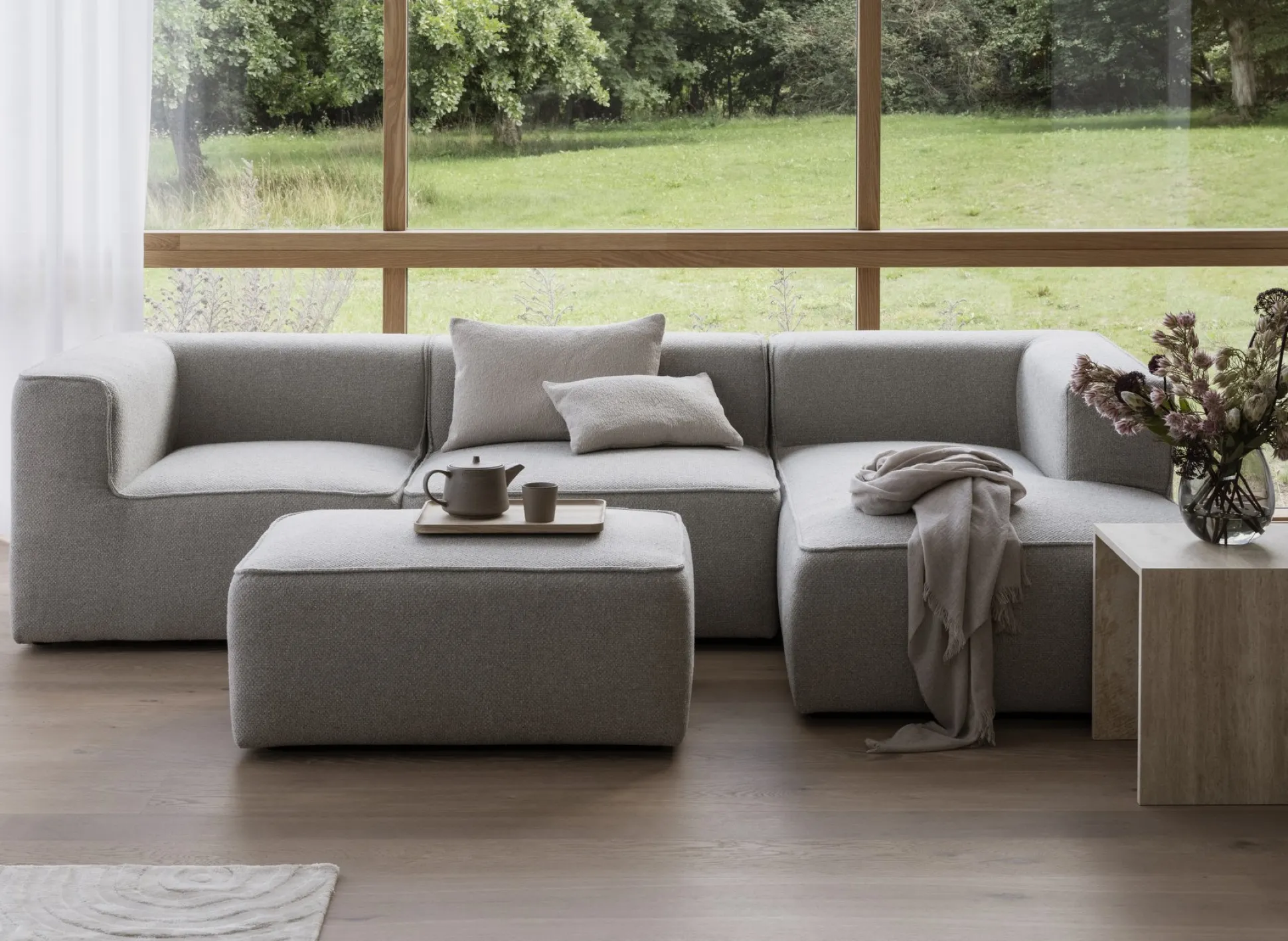 Teppich -UZU- Farbe Beige Size S