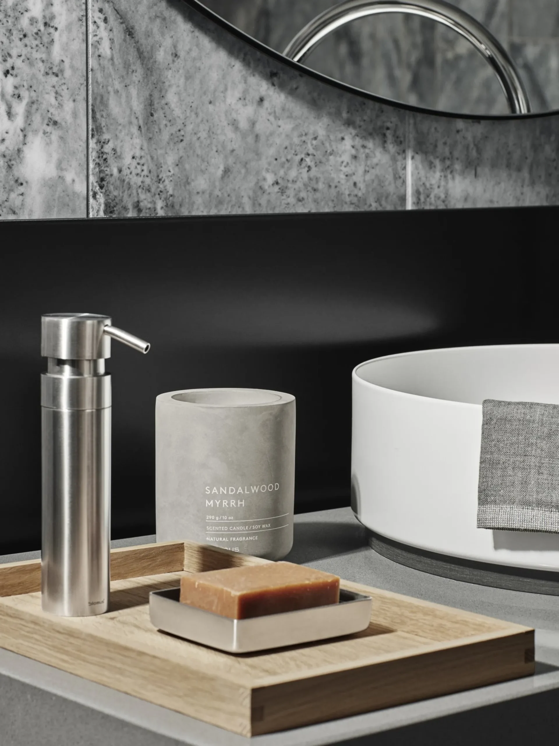 WC-Rollenhalter -NEXIO- für 4 Rollen Black
